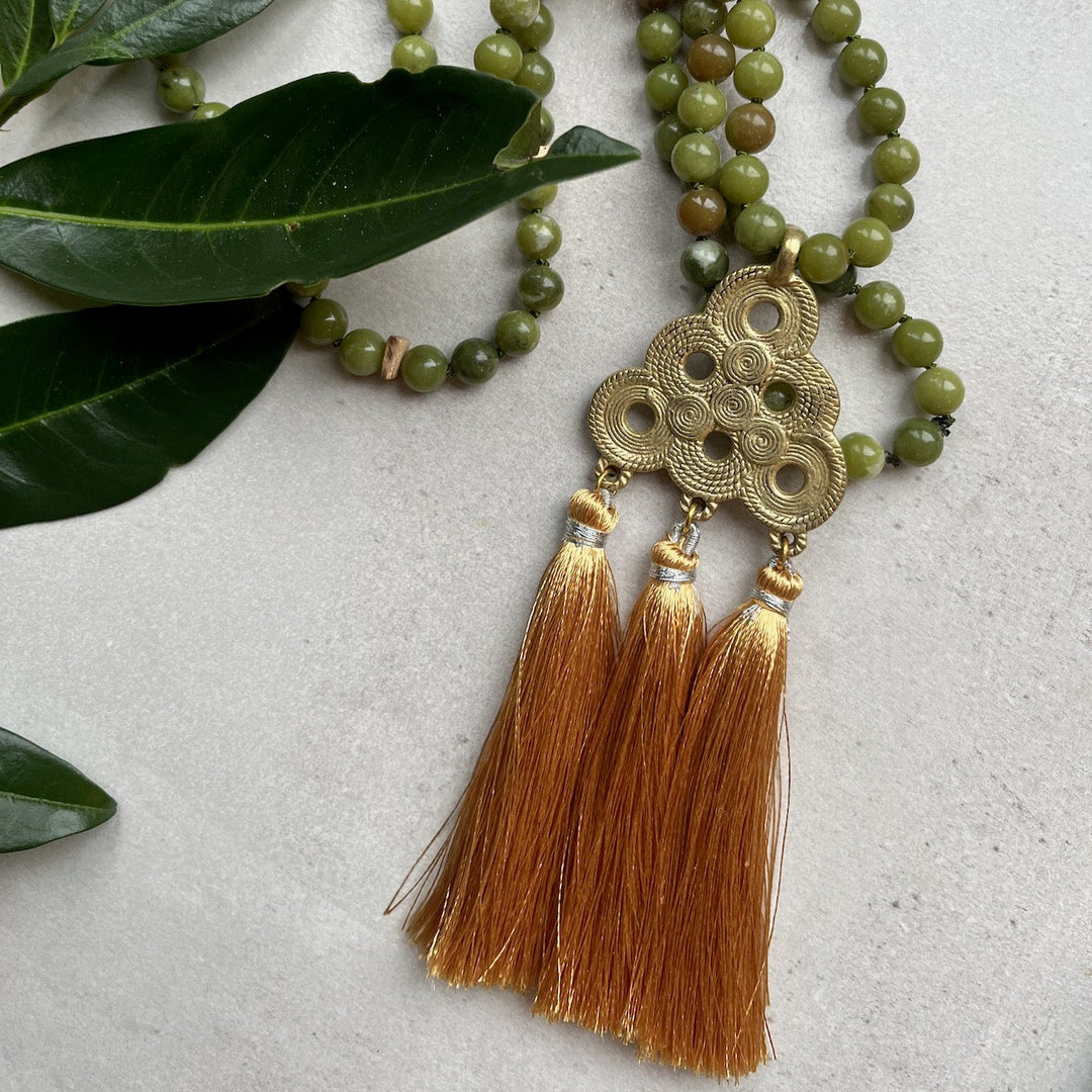 What is a guru bead, and how to choose one for your mala?